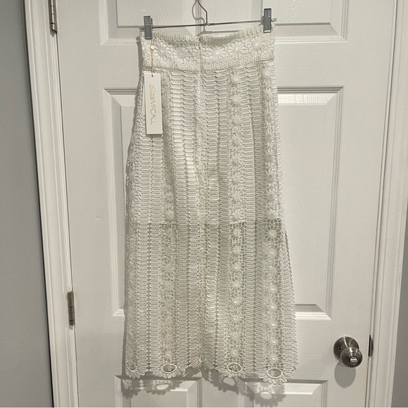 NWT Alice McCall White Lace Midi Skirt size 0 - Picture 2 of 2